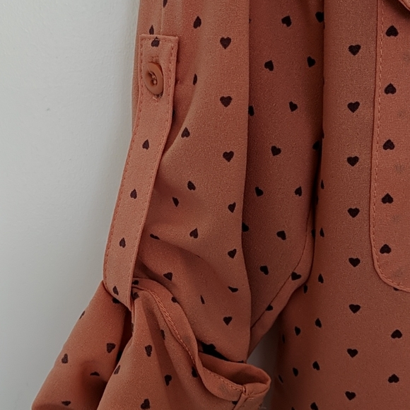 Peach heart polka dot button up - Picture 3 of 8